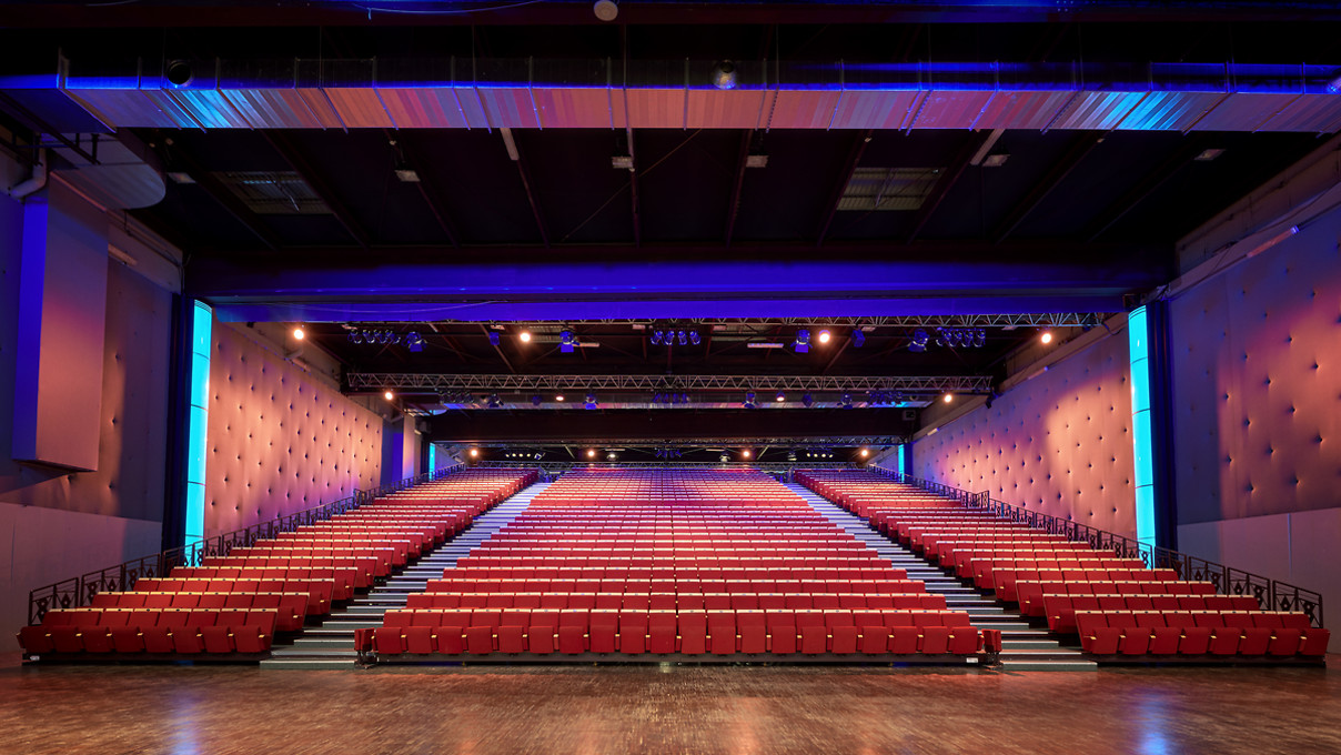 Les Docks De Paris Seminarort Und Tagungsraume Im Saint Denis Frankreich